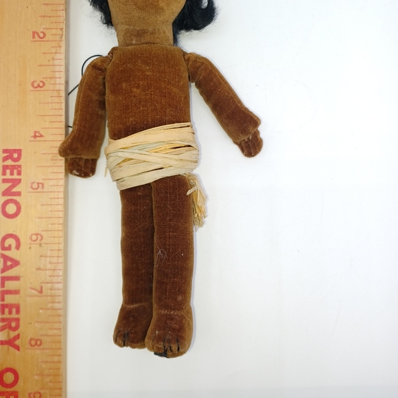 Vintage Nora Wellings Islander doll Circa 1926 Velveteen hand-painted face - Picture 5 of 13